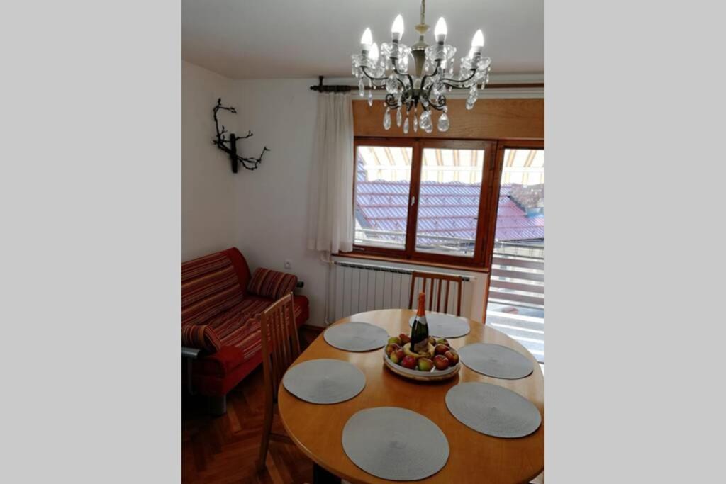 Appartamento Zrm Center Idrija Esterno foto